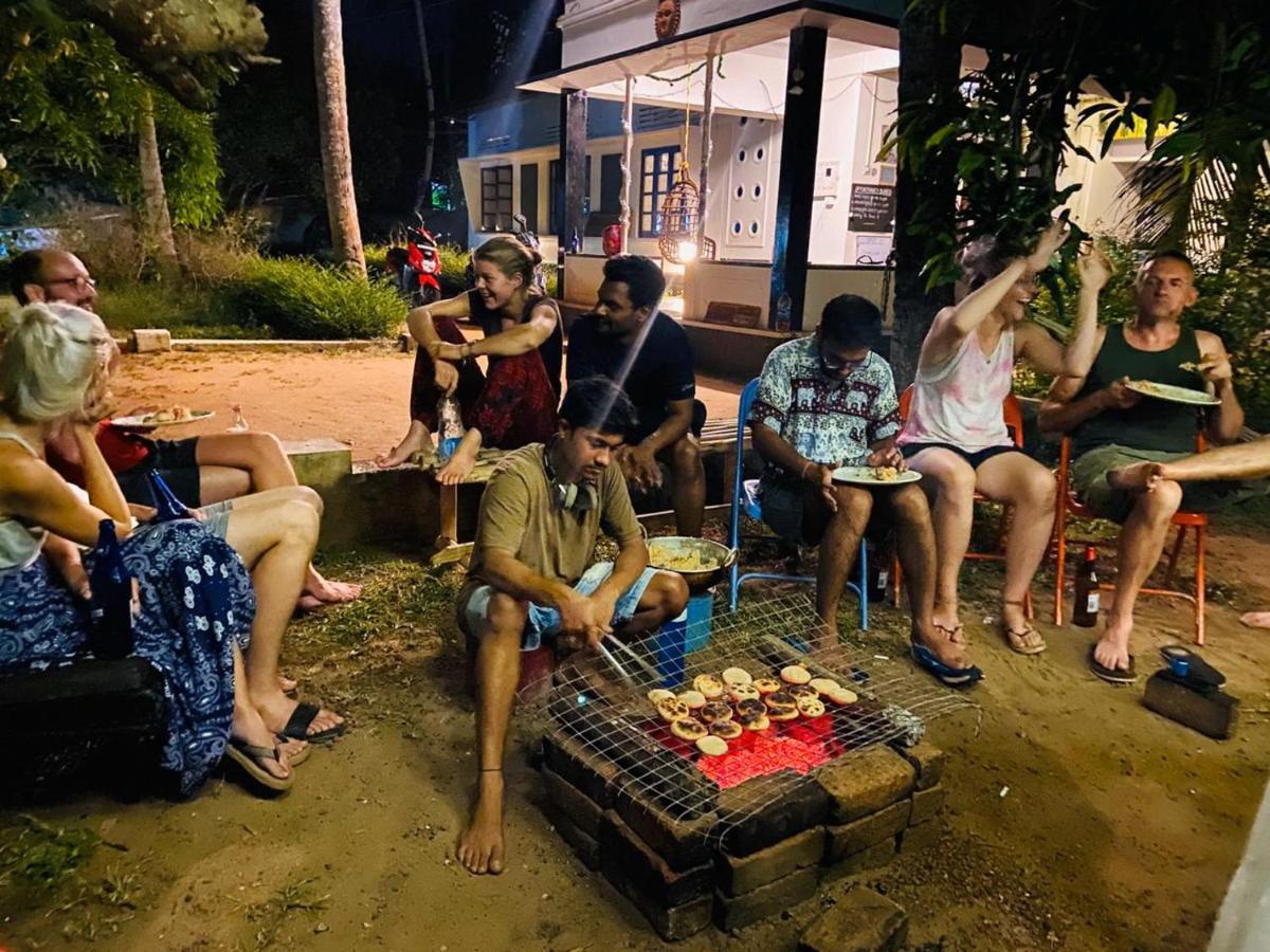 Piggy Hostel Varkala Buitenkant foto